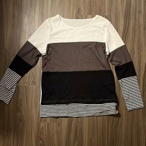 Sweater, no size listed, guessing M